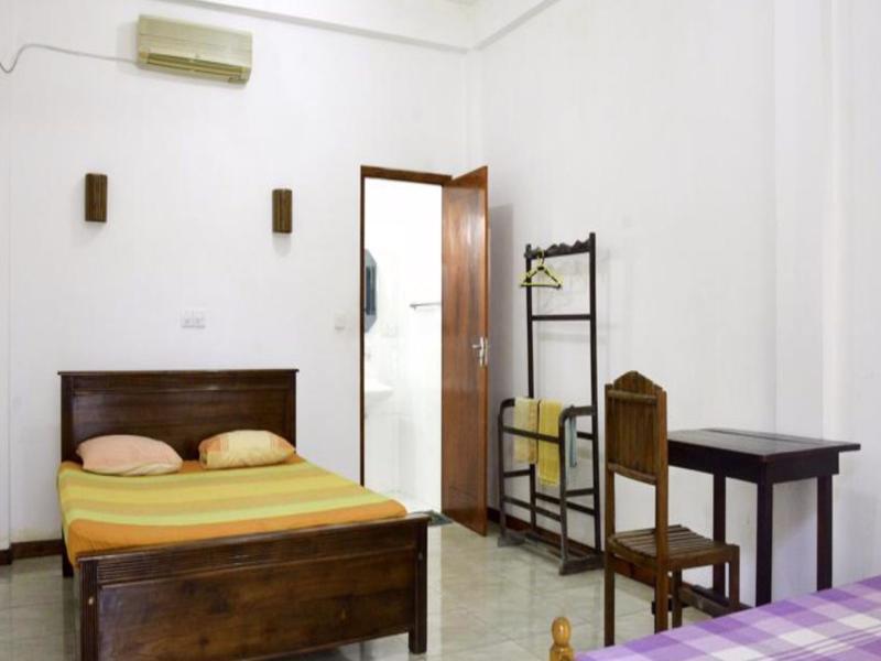 Long Beach Guest House Hikkaduwa Exterior photo
